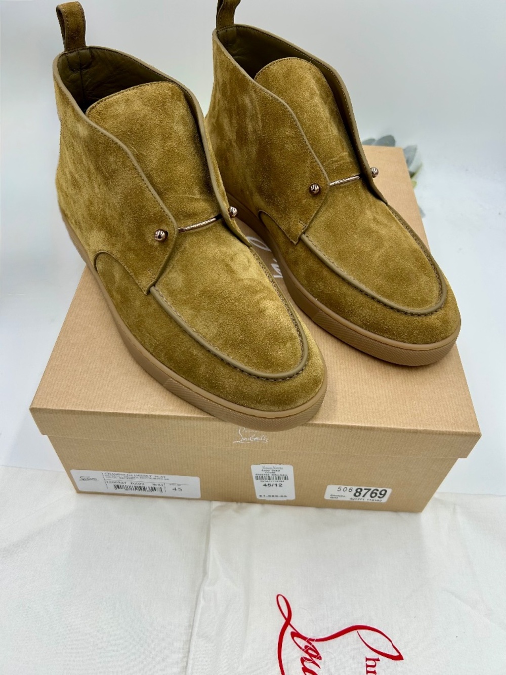 Men’s Christian Louboutin Chambeliss Suede Desert/Chukka Boots. Size 45/12 US.